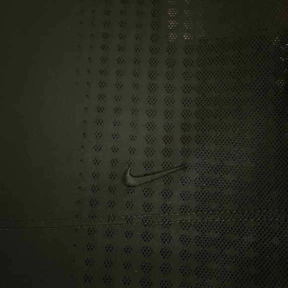 Nike Golf Women’s FITDRY Short Sleeve Shirt Quarter Zip Size L Black Mesh NWT - Picture 3 of 8